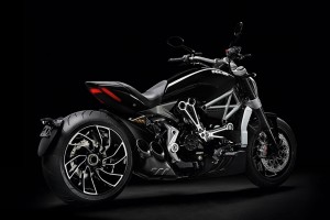 2016_XDiavel_cruiser